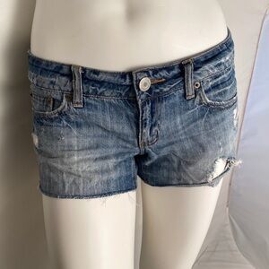 American Eagle light wash denim shorts